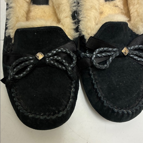 UGG Black Moccasin Slippers with Cream Lining - Picture 2 of 9